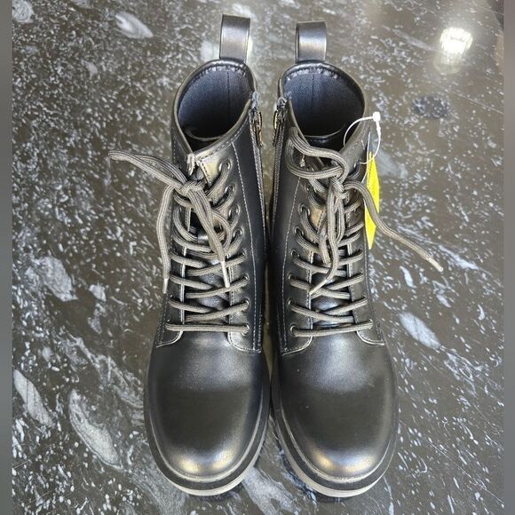 BRAND NEW TREDSAFE WOMEN"S RAVENS SLIP RESISTANT SHOES - Picture 3 of 16